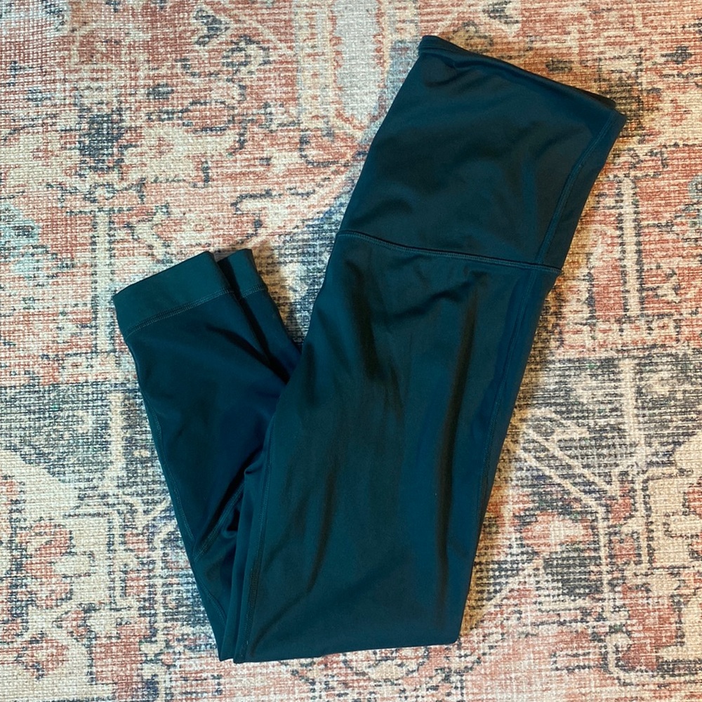 GapFit eclipse maternity leggings